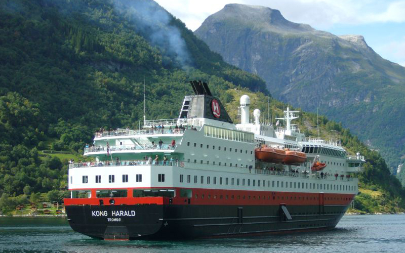 Barco MS Kong Harald