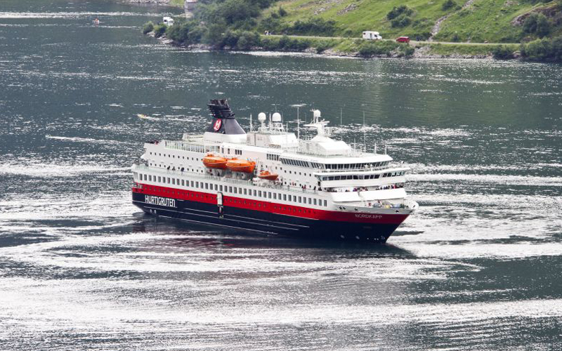 Barco MS Nordkapp