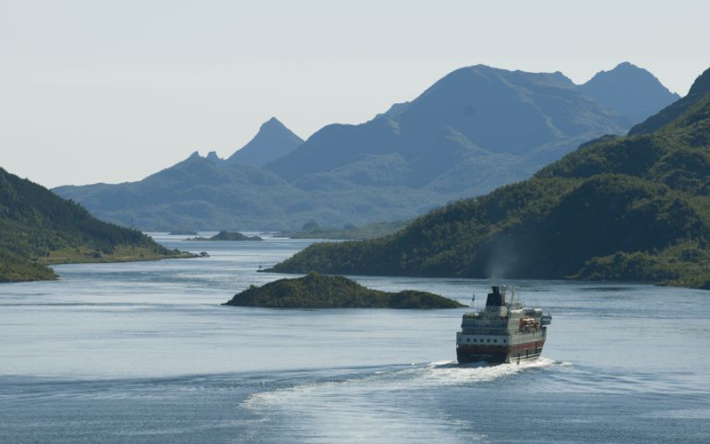 Barco MS Trollfjord