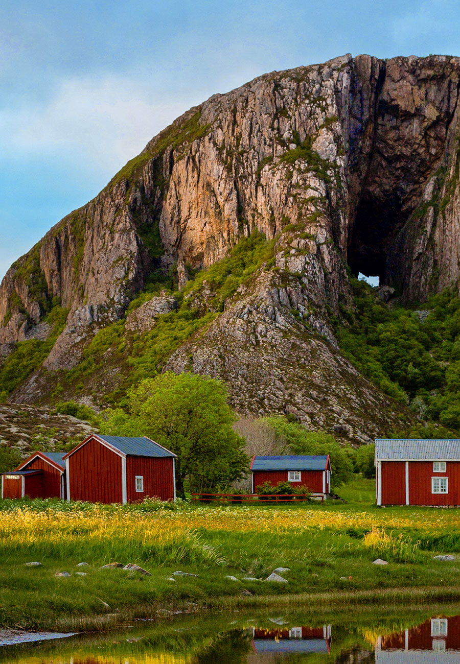 Torghatten y Brønnøysund, Noruega
