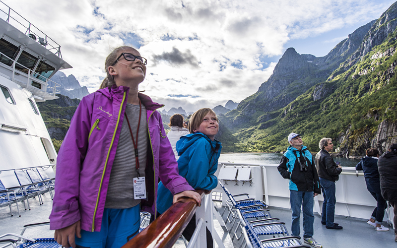 Jóvenes exploradores, Hurtigruten